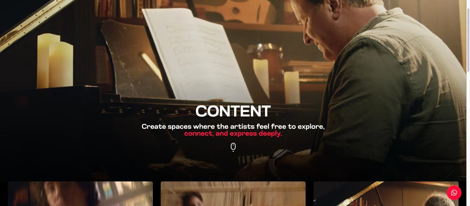 Página «Content» de The Mavo Group, con el titular sobre un fotograma de un músico al piano entre velas